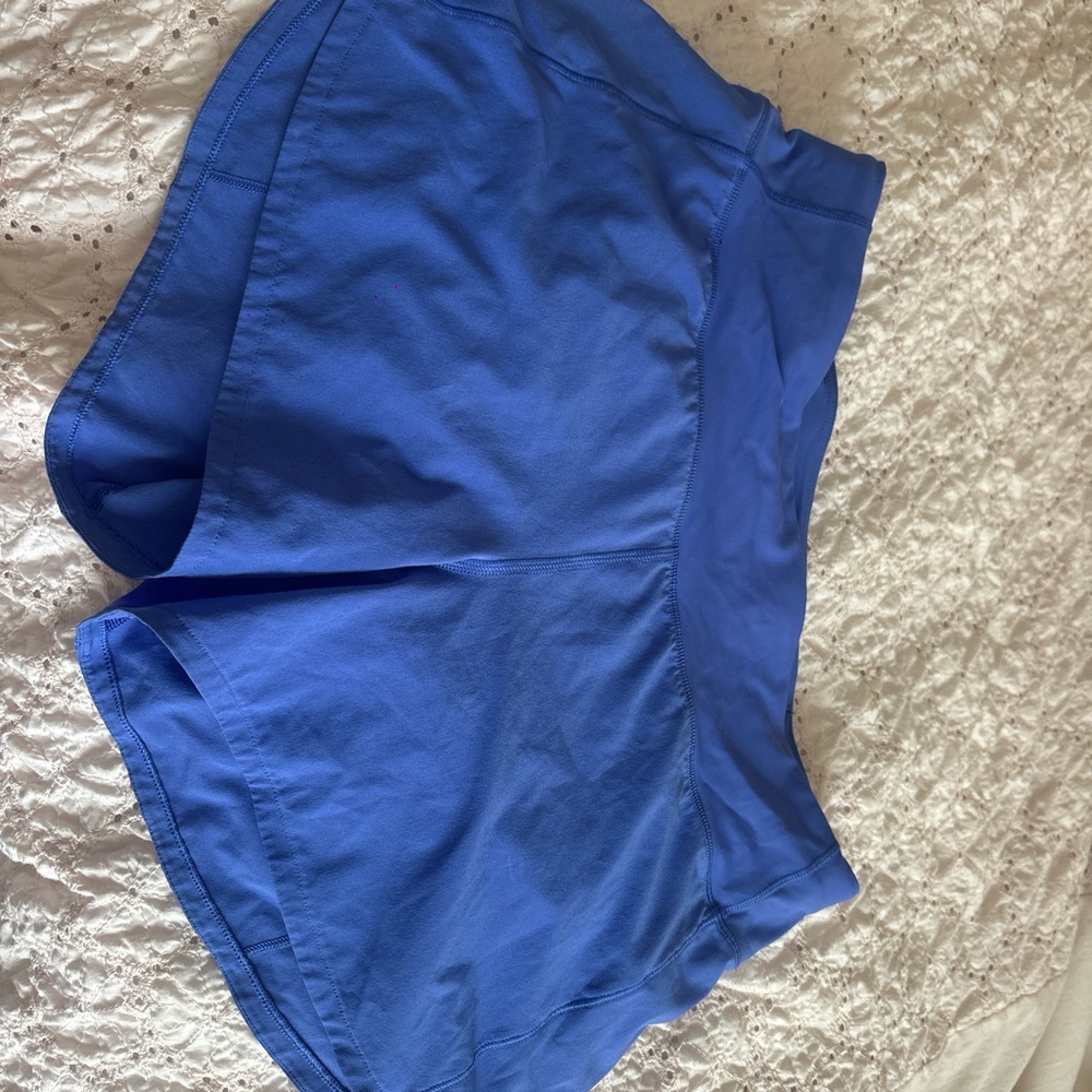 Lululemon size 8 speed ups